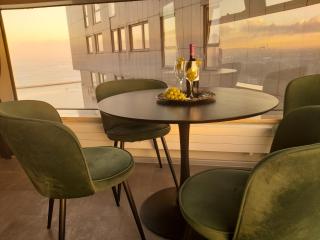 SEA TOWERS PANORAMIC Sea & City GLASS CORNER TRIANGLE PENTHOUSE at 28 LEVEL, Loggia - Gdynia - 3