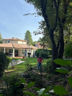 Superbe maison neo provençale avec piscine privée - 9