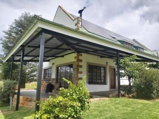 At Meerkat and Rehoboth Self Catering Lodges, Clarens - Clarens - 4