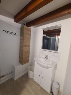Maison auvergnate entièrement rénovée - 3
