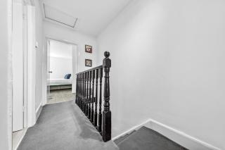 Special Deals For Long Stays And Contractors - Get in touch! - 7