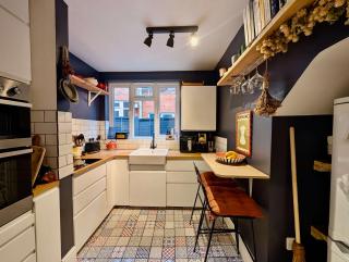Charming and Modern Property With Garden - 1