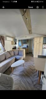 WOW Holidays - 8 Person, 5 Star Mobile-Home with Terrace - 1