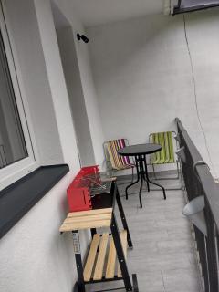 Positive energy 1 - 8