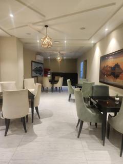 The Gulberg Hotel - 4