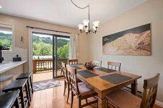 3 Bedroom Townhouse Across from HoliMont - 1