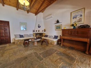 Sophia's Beach House - Loutra Edipsou - 1