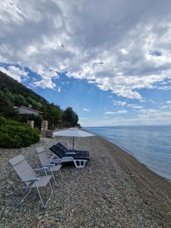 Sophia's Beach House - Loutra Edipsou - 5