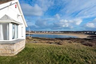 AEL-Y-BRYN-5 BED- DRAMATIC SEA VIEWS - Sleeps 12 - 6