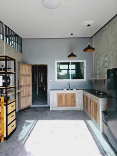 Thai Neighbourhood Duplex Stay 1 Bedroom Home - 2