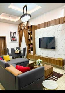 Kemson 4 bedroom Stylish Home - VGC Lekki - 9