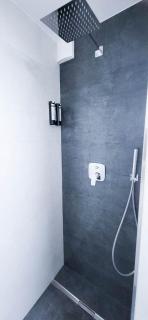 ALFA Stuttgart Mikro-Apartment 2 Betten Küche Bad l SmartTV WIFI l Porsche & Bosch l 2 Beds Kitchen Bath BS21A1 - 1