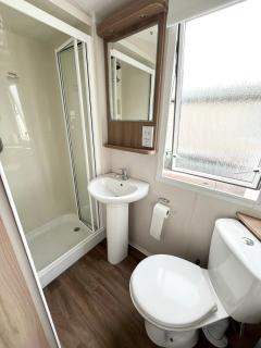 Rosies Retreat Surf Bay Holiday Park - Westward Ho - 3