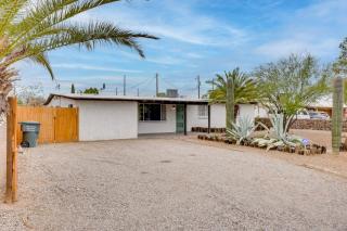 2 Mi to Trail Dust Town Home with Large Yard! - Tucson - 8