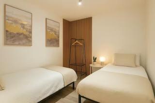 Birmingham City Centre 2 Bed - 4
