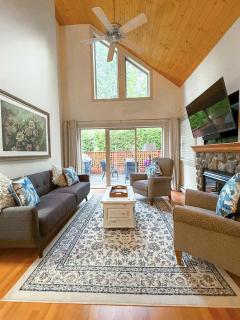 Oceanside Resort 3 BED 2 BATH with Indoor Pool and Hot Tub - 9