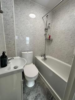Room 5 - One Bedroom Apartment - 4
