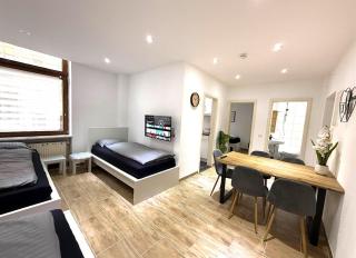 Erdgeschoss Wohnung Wiesbaden Stadtmitte 2 Zimmer Küche Bad - 0