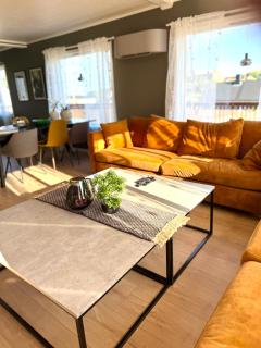 KB Villa - Panoramic view - Sørvågen - 0