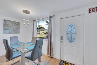 Pet Friendly Pool Home in Hollywood 8 min to Beach - Hollywood - 9