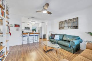 Pet Friendly Pool Home in Hollywood 8 min to Beach - Hollywood - 5