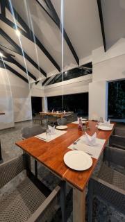 Mopani Lodge Victoria Falls - 5