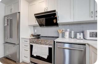 Downsview Park Townhome queen bed near Yorkdale Transit - Toronto - 1