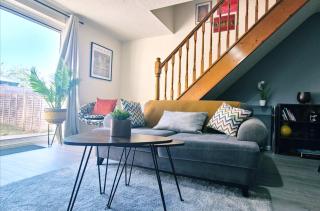 Modern 2Bed House, Free Parking, NR Parkway Station and UWE - Bristol - 6
