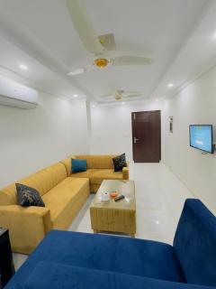 Apartment in bahria town Lahore - Lahore - 2