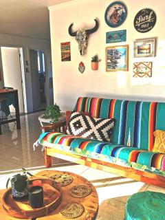Blue Moon - a Bohemian retreat at Papamoa Beach - 9