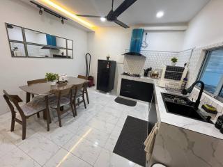 Guesthouse With Seaview Anekayangan Tawau Guesthouse - 9