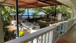 Villa Maraeroa PK 20,800 bord de mer - 0