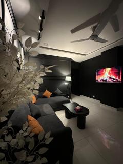 Luxury Retreats by Obsidian Homes - Lahore - 7