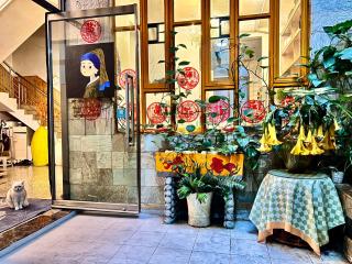 March Garden next to the Furniture Market - Shunde - 0