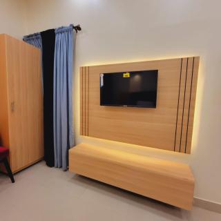 White Rose BNB Guest House - 5