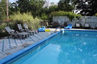 Yankee Trail Motel - 5