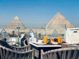Continental Pyramids Hotel & Roof Top - 1