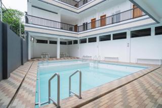 Fans Hotel - 9
