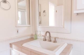 Mid-Century Modern Hillside Escape With Dome and Views - 1