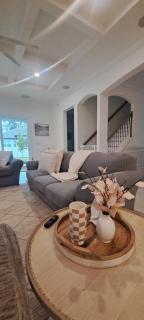 Pet Friendly Home Guest Suite - 9