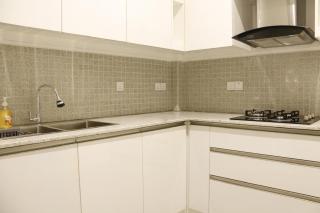 Pinewood Luxury apartment - 5