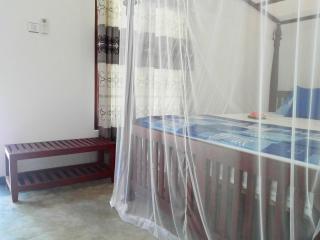 Room No2 - 5