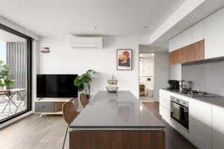 Stylish apartment near South Melbourne Market - 5