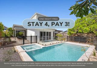 The Beachside Sanctuary -500m from Beach with Pool & Heated Spa - 0
