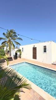 Aruba Ariba Exclusive Pool Suites - 0