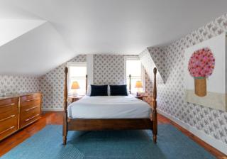 Buttonball Inn - 9