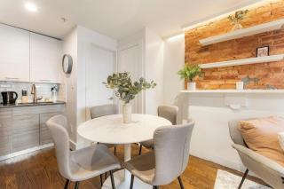 Stylish Brooklyn Getaway, 1BR plus Kitchen - 3
