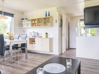 6 person holiday home in Kolind-By Traum - 7