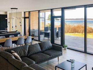 8 person holiday home in Ølsted-By Traum - 6