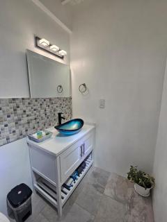 Agape Suites-Room 6- 2nd Floor - 4